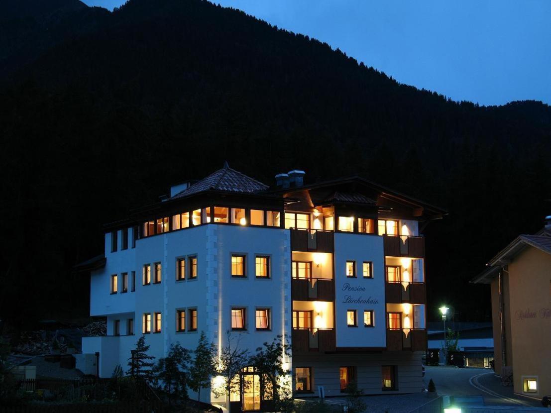 Hotel Laerchenhain サン・ヴァレンティーノ・アッラ・ムータ エクステリア 写真